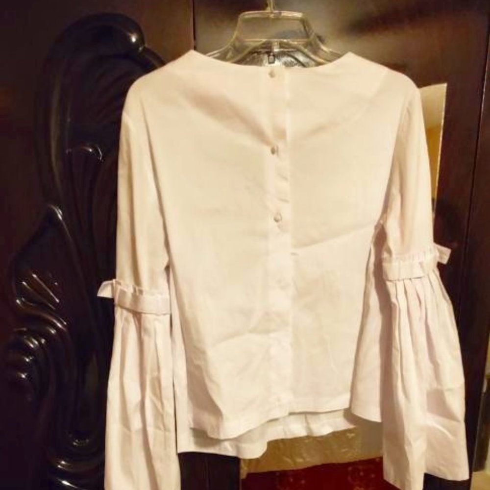 Bosses Can Wear White Whenever